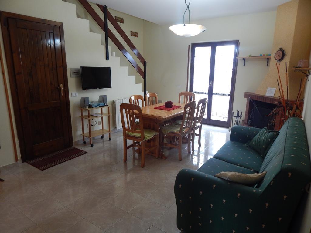 Sangro Apartment Castel Di Sangro Eksteriør bilde
